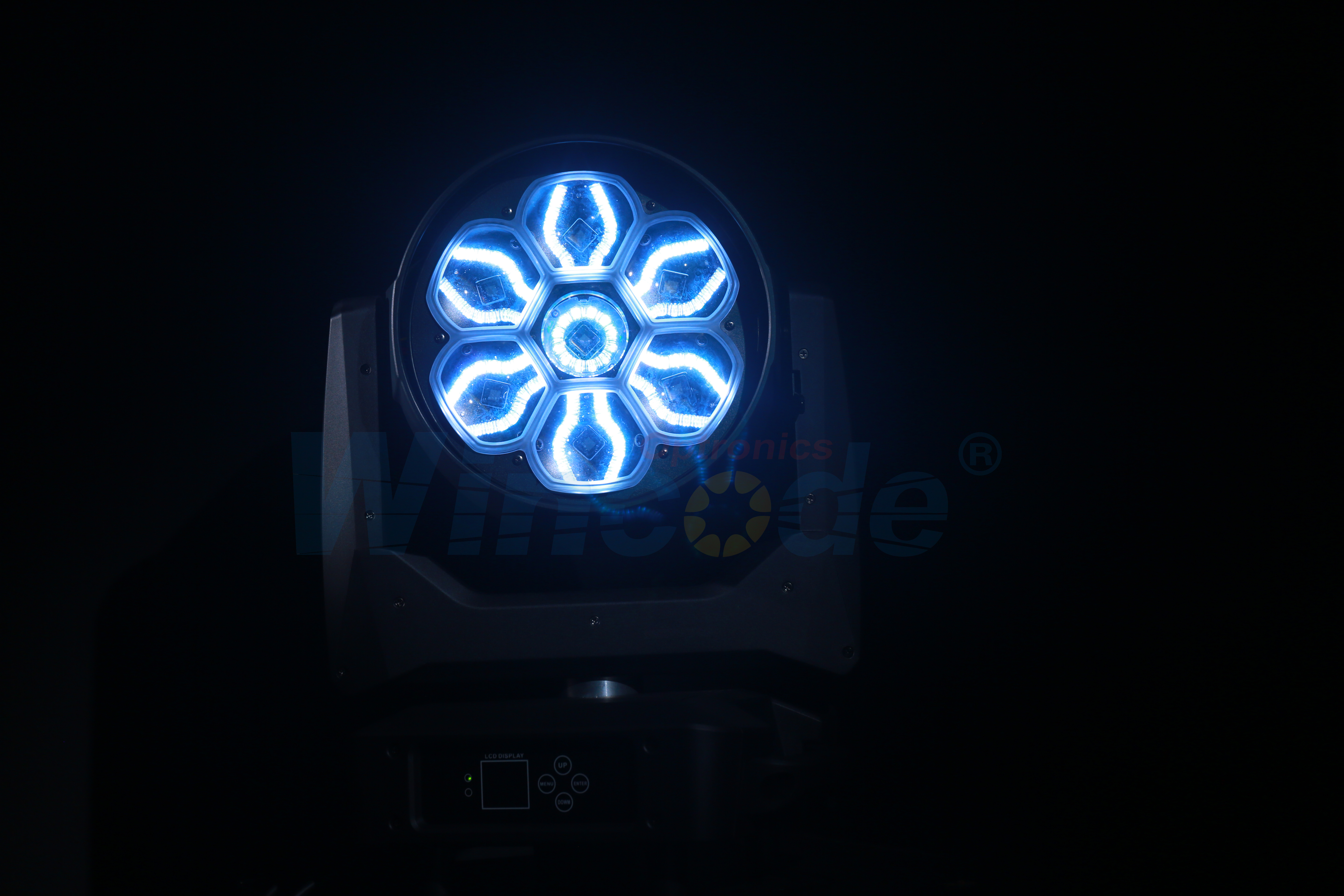 Luz con cabezal m&oacute;vil Phantom Aura 760XP